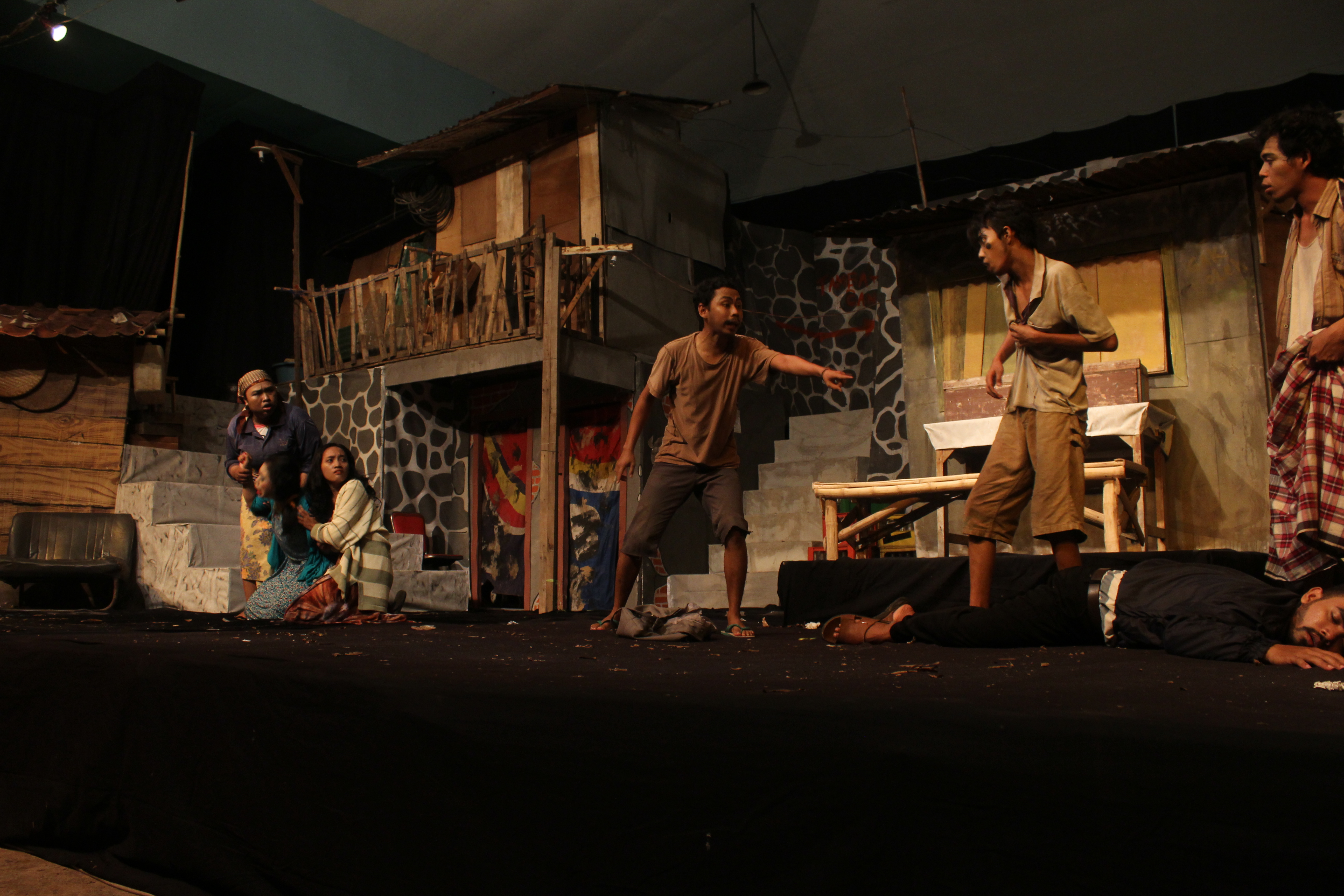 Adegan 7 Teater Ringin Conthong